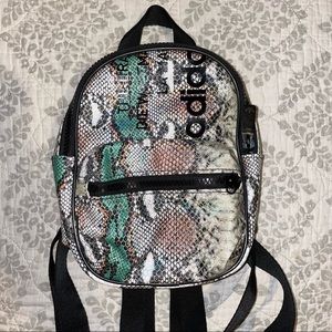 Adidas mini backpack